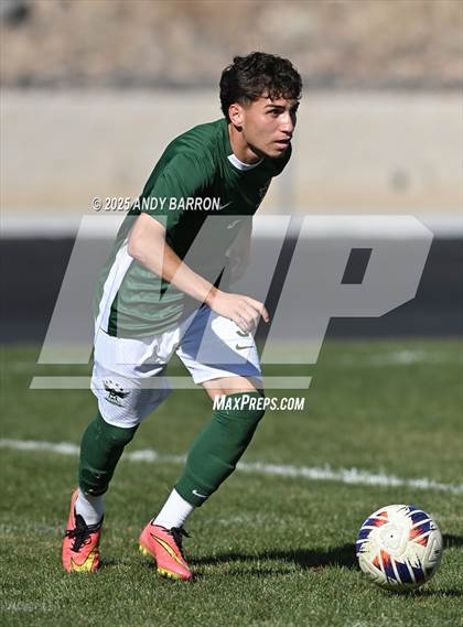 Thumbnail 3 in Hug vs. Coronado (NIAA 5A Championship) photogallery.