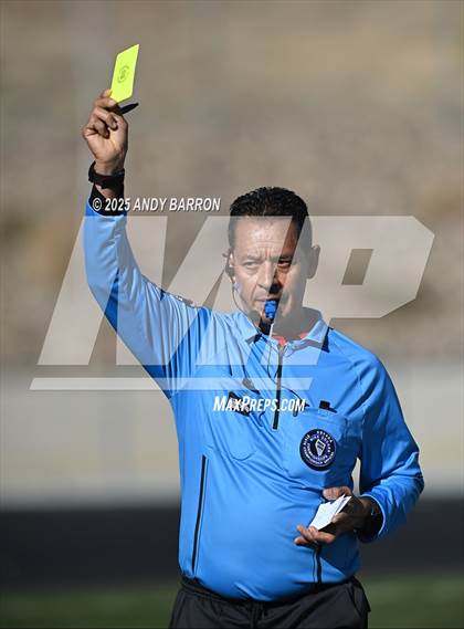 Thumbnail 2 in Hug vs. Coronado (NIAA 5A Championship) photogallery.