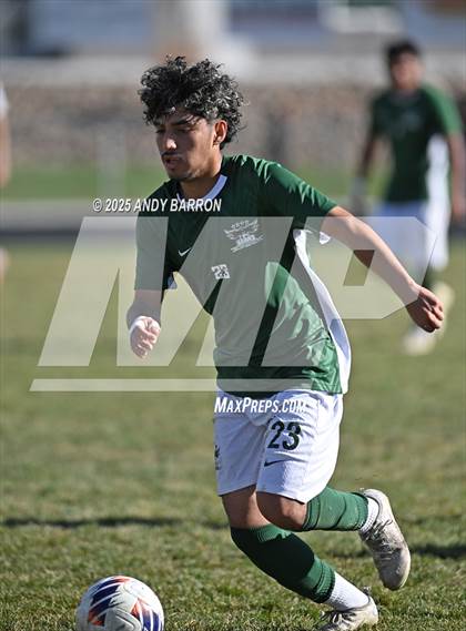 Thumbnail 1 in Hug vs. Coronado (NIAA 5A Championship) photogallery.