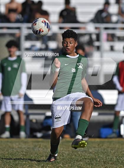 Thumbnail 2 in Hug vs. Coronado (NIAA 5A Championship) photogallery.