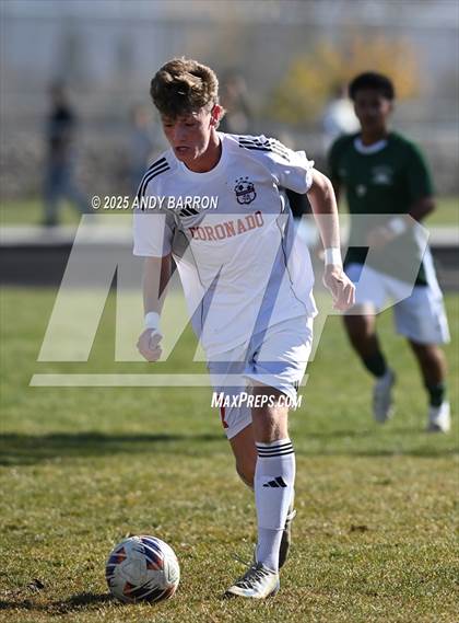 Thumbnail 1 in Hug vs. Coronado (NIAA 5A Championship) photogallery.