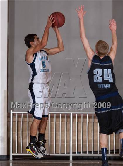 Thumbnail 3 in Community Charter vs Maranatha Christian (MaxPreps Holiday Classic) photogallery.