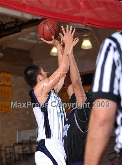 Thumbnail 2 in Community Charter vs Maranatha Christian (MaxPreps Holiday Classic) photogallery.