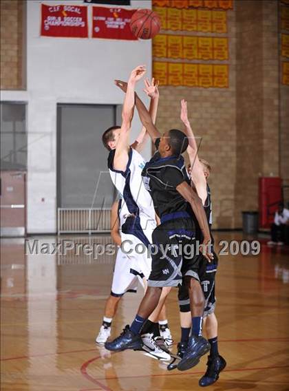 Thumbnail 2 in Community Charter vs Maranatha Christian (MaxPreps Holiday Classic) photogallery.