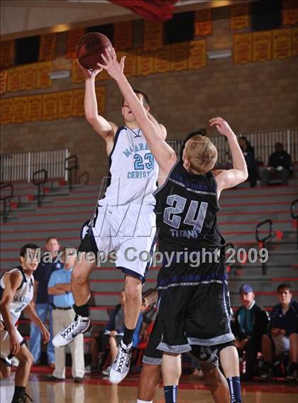 Thumbnail 2 in Community Charter vs Maranatha Christian (MaxPreps Holiday Classic) photogallery.