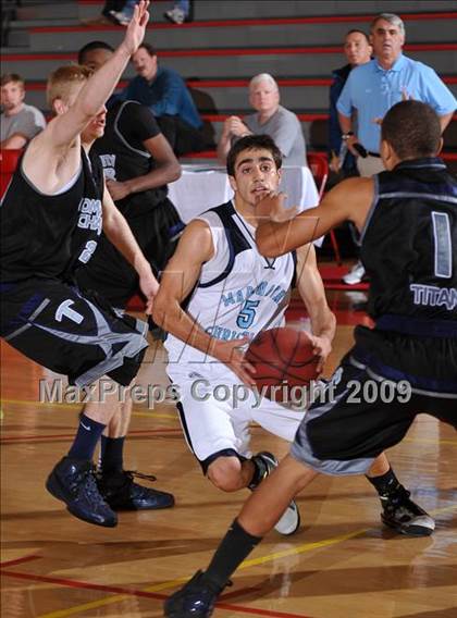 Thumbnail 2 in Community Charter vs Maranatha Christian (MaxPreps Holiday Classic) photogallery.