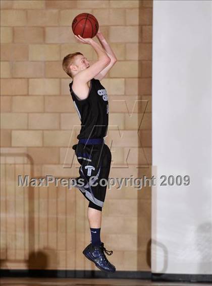 Thumbnail 3 in Community Charter vs Maranatha Christian (MaxPreps Holiday Classic) photogallery.