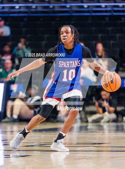 Thumbnail 1 in Sanderson vs New Hanover (NCHSAA 4A Regional Final) photogallery.