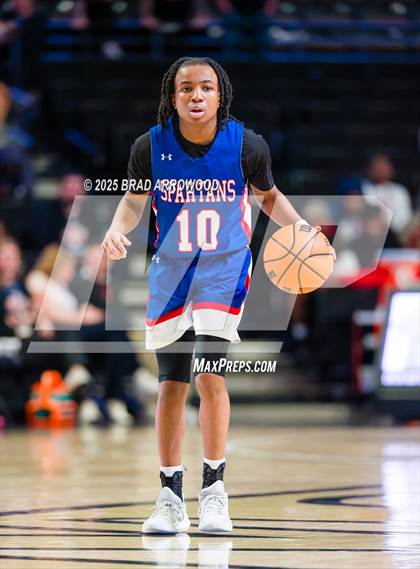 Thumbnail 2 in Sanderson vs New Hanover (NCHSAA 4A Regional Final) photogallery.