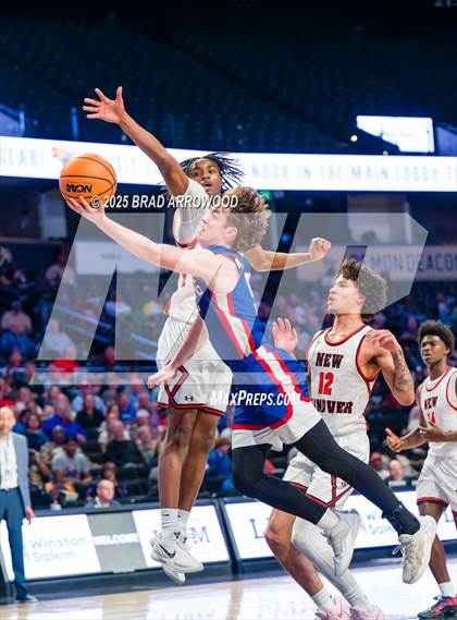 Thumbnail 2 in Sanderson vs New Hanover (NCHSAA 4A Regional Final) photogallery.