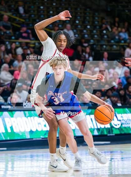 Thumbnail 2 in Sanderson vs New Hanover (NCHSAA 4A Regional Final) photogallery.