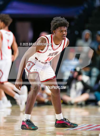 Thumbnail 3 in Sanderson vs New Hanover (NCHSAA 4A Regional Final) photogallery.