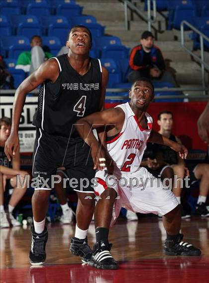 Thumbnail 2 in Christian Life Center vs. Hillcrest (Metroplex Thanksgiving Hoopfest) photogallery.