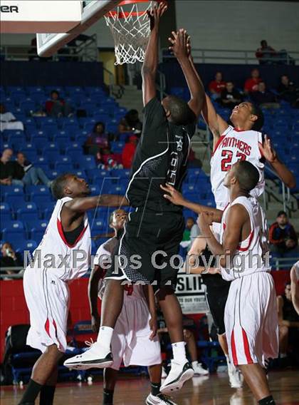 Thumbnail 2 in Christian Life Center vs. Hillcrest (Metroplex Thanksgiving Hoopfest) photogallery.