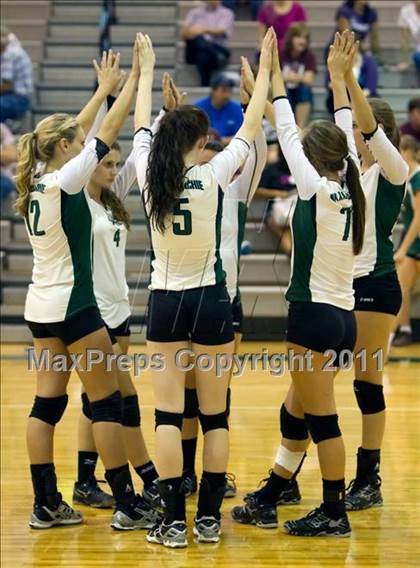 Thumbnail 2 in Ennis @ Waxahachie photogallery.