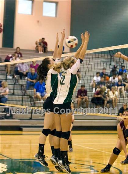 Thumbnail 2 in Ennis @ Waxahachie photogallery.