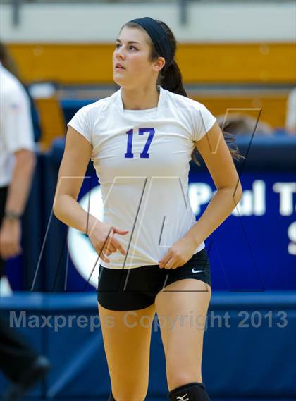 Thumbnail 2 in Brennan vs. Boerne (NISD Volleyball Tournament) photogallery.