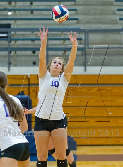Thumbnail 1 in Brennan vs. Boerne (NISD Volleyball Tournament) photogallery.
