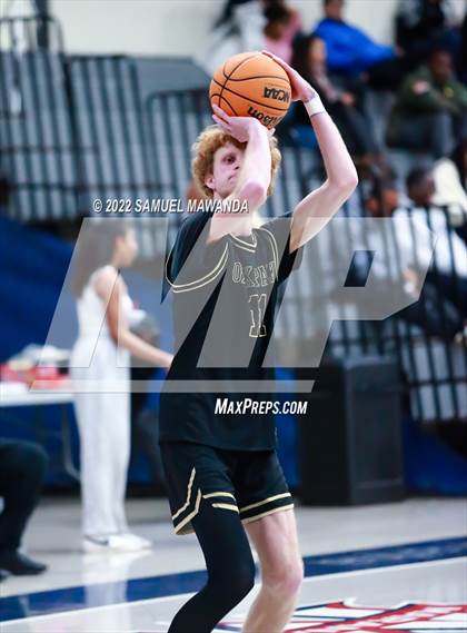 Thumbnail 2 in Maranatha vs  Oak Park (20th Annual Rose City Round Ball Classic) photogallery.