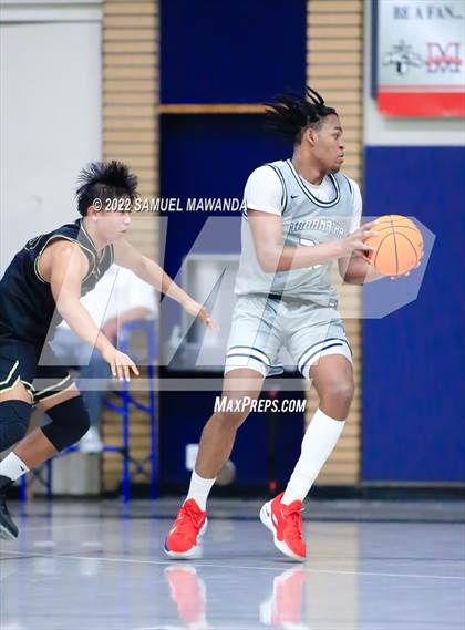 Thumbnail 1 in Maranatha vs  Oak Park (20th Annual Rose City Round Ball Classic) photogallery.