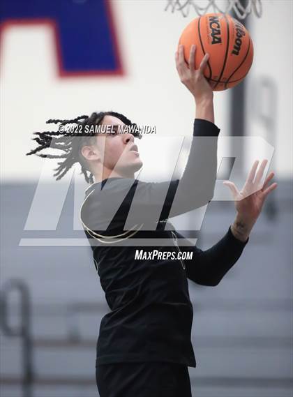 Thumbnail 2 in Maranatha vs  Oak Park (20th Annual Rose City Round Ball Classic) photogallery.