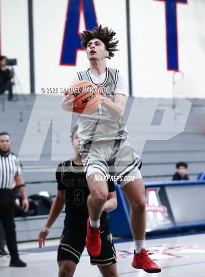 Thumbnail 2 in Maranatha vs  Oak Park (20th Annual Rose City Round Ball Classic) photogallery.