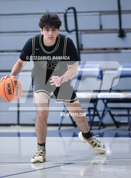 Thumbnail 2 in Maranatha vs  Oak Park (20th Annual Rose City Round Ball Classic) photogallery.