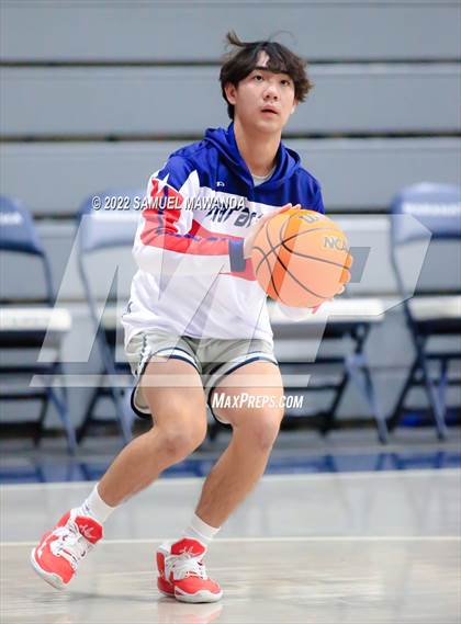Thumbnail 3 in Maranatha vs  Oak Park (20th Annual Rose City Round Ball Classic) photogallery.