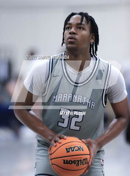 Thumbnail 3 in Maranatha vs  Oak Park (20th Annual Rose City Round Ball Classic) photogallery.