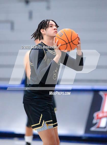 Thumbnail 1 in Maranatha vs  Oak Park (20th Annual Rose City Round Ball Classic) photogallery.