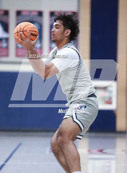 Thumbnail 1 in Maranatha vs  Oak Park (20th Annual Rose City Round Ball Classic) photogallery.