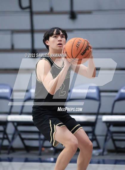 Thumbnail 2 in Maranatha vs  Oak Park (20th Annual Rose City Round Ball Classic) photogallery.