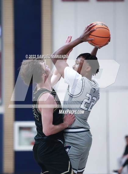 Thumbnail 2 in Maranatha vs  Oak Park (20th Annual Rose City Round Ball Classic) photogallery.