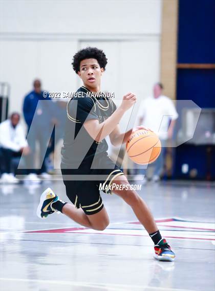 Thumbnail 2 in Maranatha vs  Oak Park (20th Annual Rose City Round Ball Classic) photogallery.