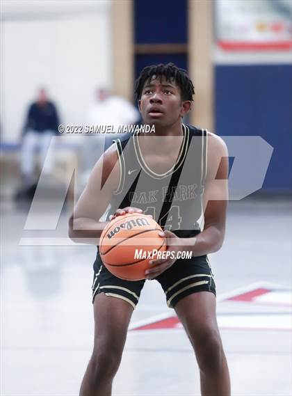 Thumbnail 2 in Maranatha vs  Oak Park (20th Annual Rose City Round Ball Classic) photogallery.