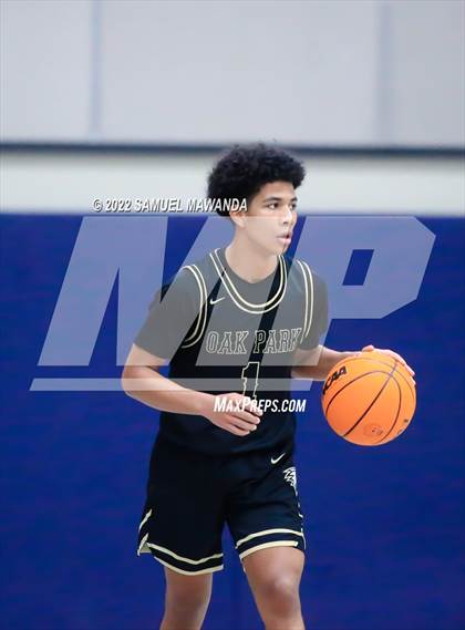 Thumbnail 2 in Maranatha vs  Oak Park (20th Annual Rose City Round Ball Classic) photogallery.