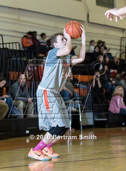 Thumbnail 1 in Griffith Institute vs Amherst Central photogallery.