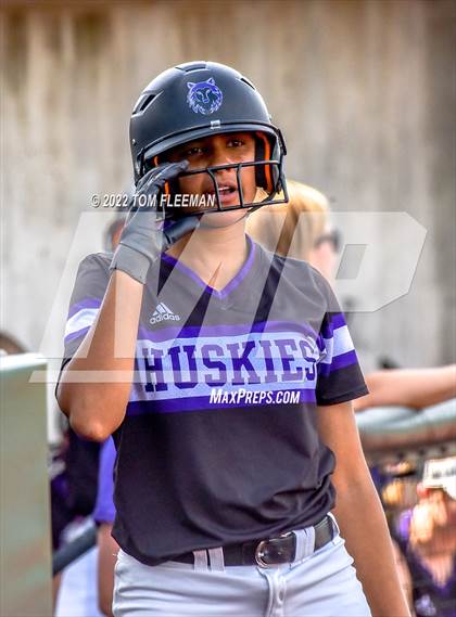 Thumbnail 3 in Olathe South vs Blue Valley Northwest (Regionals) photogallery.