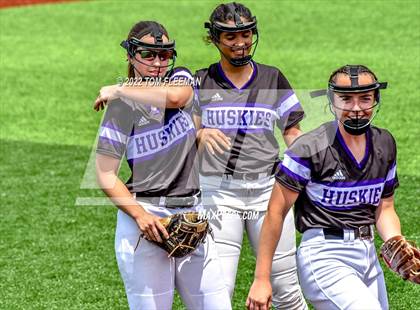 Thumbnail 2 in Olathe South vs Blue Valley Northwest (Regionals) photogallery.