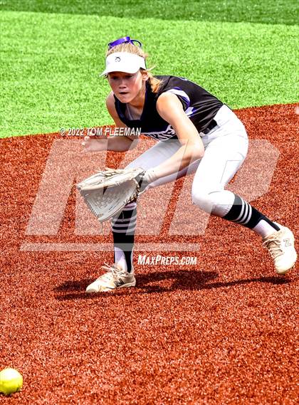 Thumbnail 2 in Olathe South vs Blue Valley Northwest (Regionals) photogallery.