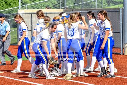 Thumbnail 2 in Olathe South vs Blue Valley Northwest (Regionals) photogallery.