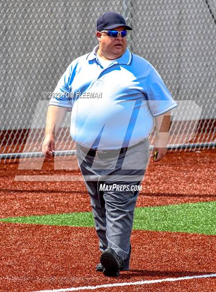 Thumbnail 2 in Olathe South vs Blue Valley Northwest (Regionals) photogallery.