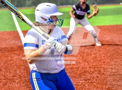 Thumbnail 3 in Olathe South vs Blue Valley Northwest (Regionals) photogallery.