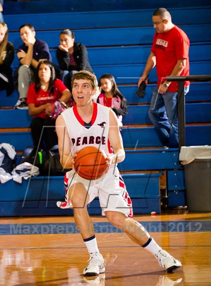 Thumbnail 1 in Pearce vs. Madison (McDonald's Texas Invitational) photogallery.