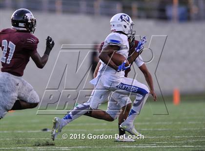 Thumbnail 3 in Midlothian @ Mansfield Timberview photogallery.