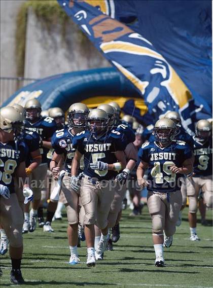 Thumbnail 1 in Bishop Lynch vs. Dallas Jesuit (North Texas Classic) photogallery.