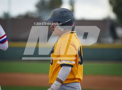 Thumbnail 3 in Marcos de Niza @ Mountain View photogallery.