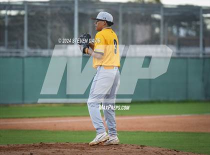 Thumbnail 1 in Marcos de Niza @ Mountain View photogallery.