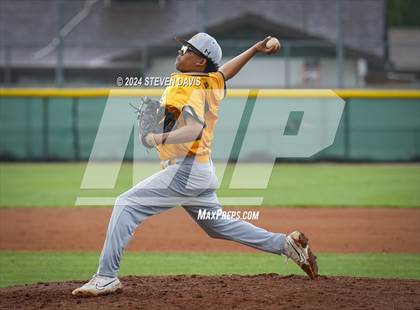 Thumbnail 1 in Marcos de Niza @ Mountain View photogallery.