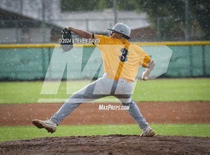 Thumbnail 2 in Marcos de Niza @ Mountain View photogallery.